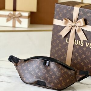 <AUTHENTIC>Louis Vuitton Waist Bag in Brown Leather